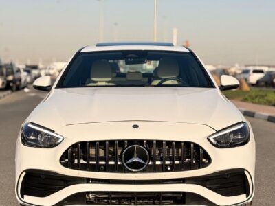 2026 Mercedes-Benz C300 AMG 2.0-liter Turbocharged 4 Cylinder Petrol Engine White Beige Sedan