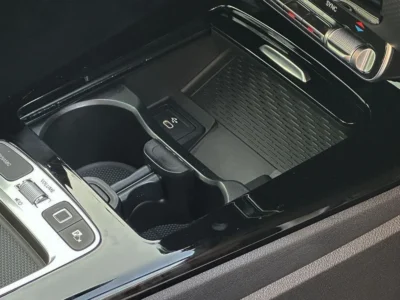2026 Mercedes-Benz CLA 200 1.3liter Turbocharged 4 Cylinders Petrol Engine White Black Sedan
