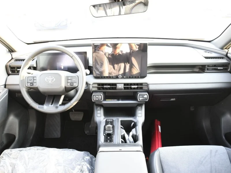 2026 Toyota RAV 4 VXR HEV 2.5 Litres 4 Cylinders Engine Gold Grey SUV GCC Specs Full Option