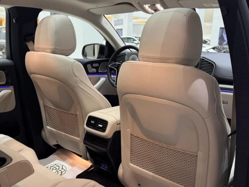 2026 Mercedes-Benz GLE 450 AMG 3.0-liter inline-6 turbo Petrol Engine Black Beige SUV
