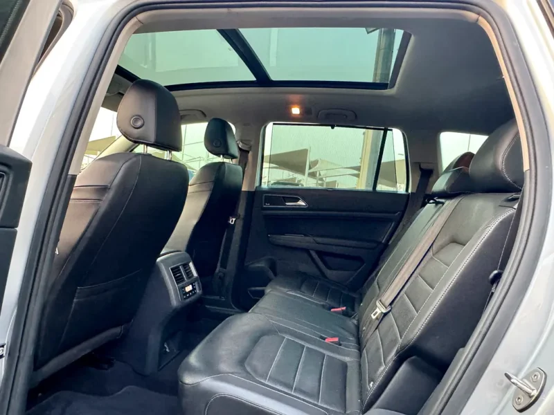 2019 Volkswagen Teramont R-Line 6 Cylinders Petrol Engine Silver Black SUV GCC Specs