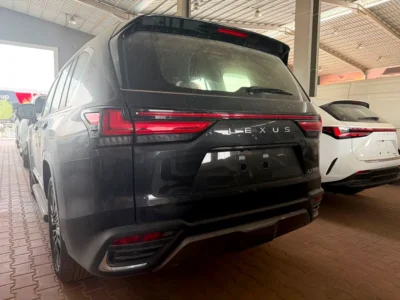 2026 Lexus LX-Series LX 600 Signature 6 Cylinders Petrol Engine Black Tan SUV GCC Specs Automatic