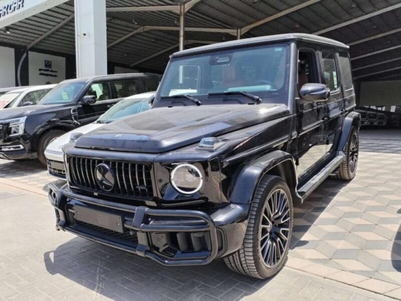 2026 Mercedes-Benz G 63 AMG 4.0-liter Twin-Turbo V8 Petrol Engine Black Brown SUV GCC