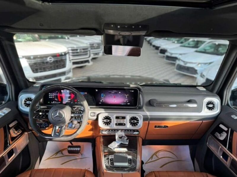 2026 Mercedes-Benz G 63 AMG 4.0-liter Twin-Turbo V8 Petrol Engine Black Brown SUV GCC