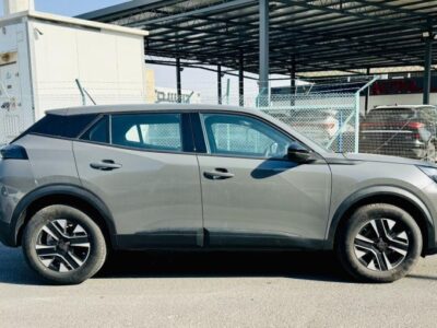 2025 Peugeot 2008 1.2 Litres Turbo 4 Cylinders Petrol Engine Grey Black SUV GCC Specs