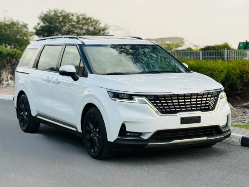 2022 Kia Carnival 3.5 Litres 6 Cylinders Petrol Engine White Tan SUV GCC Specs Full Option