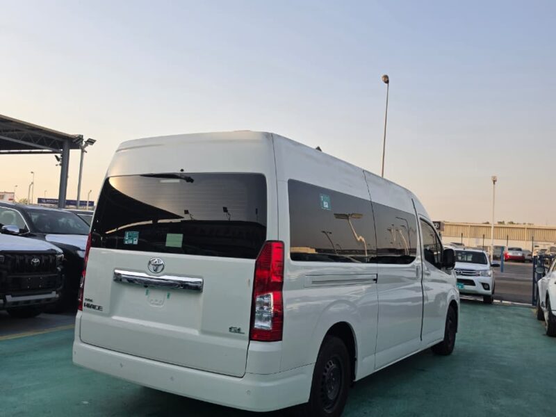 2026 Toyota HIACE VIP 3.5-liter V6 Petrol Engine White Brown Van GCC Specs Automatic