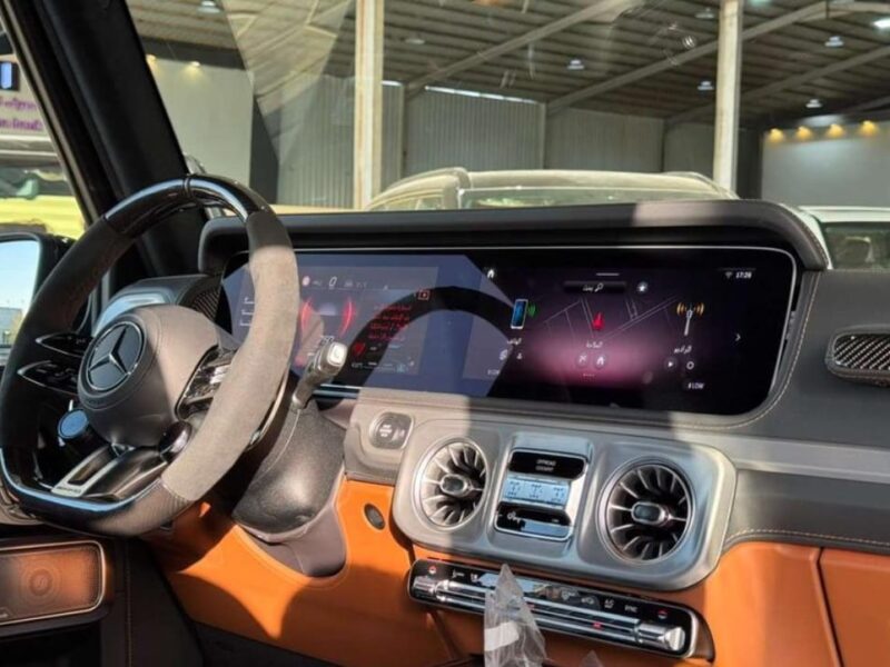 2026 Mercedes-Benz G 63 AMG 4.0-liter Twin-Turbo V8 Petrol Engine Black Brown SUV GCC