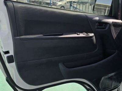 2026 Toyota HIACE Highroof Cargo 3.5-liter V6 Petrol Engine White Black Van GCC Specs Automatic
