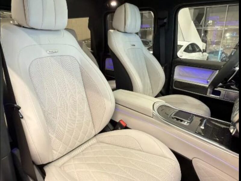 2026 Mercedes-Benz G 63 AMG 4.0-liter Twin-Turbo V8 Petrol Engine Blue Beige SUV GCC