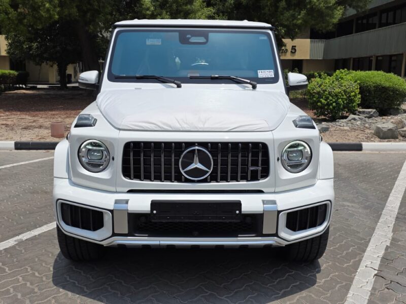 2026 Mercedes-Benz G 63 AMG 4.0-liter Twin-Turbo V8 Petrol Engine White Black SUV GCC