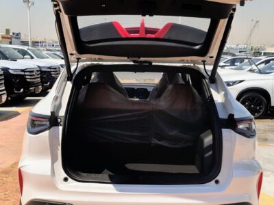 2026 Changan X5 Plus Pioneer 1.5 Litres 4 Cylinders Petrol Engine White Orang SUV GCC Specs