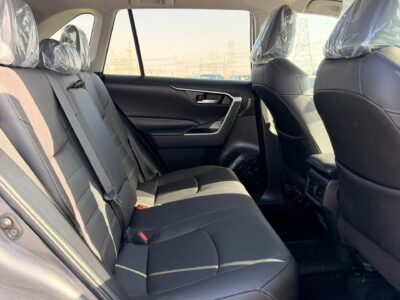 2023 TOYOTA RAV 4 XLE 2.5 Litres V4 Petrol Engine Grey Black SUV American Specs Automatic
