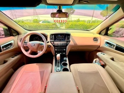2015 Nissan Pathfinder 3.5 Litres 6 Cylinders Petrol Engine Silver Beige SUV GCC Specs Automatic