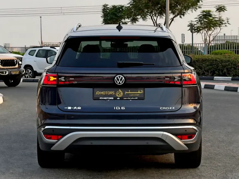 2022 Volkswagen ID.6 Crozz Pro Electric Vehicle 550 - 650 KM Range Grey Black SUV Chinese Specs