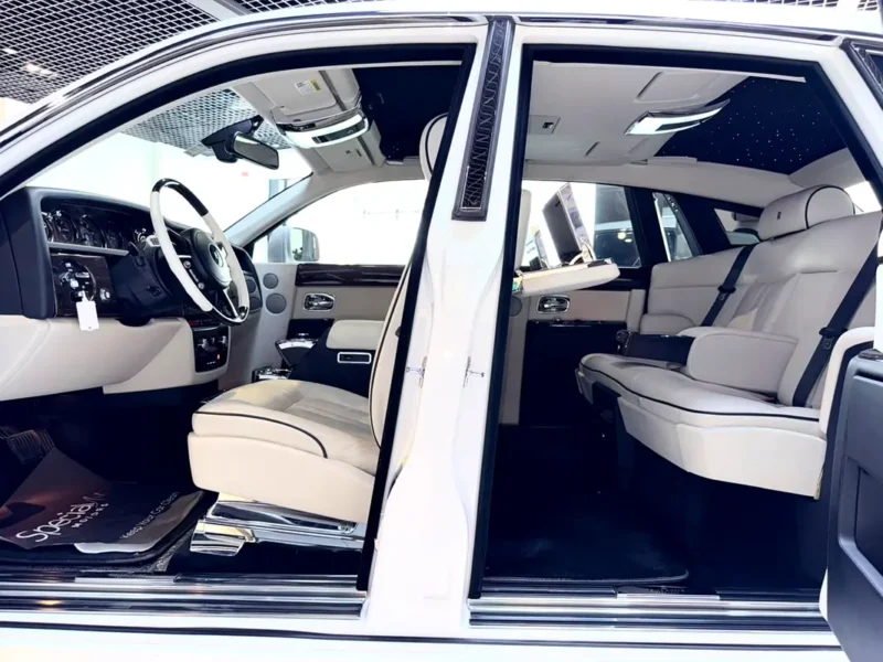 2014 Rolls-Royce Phantom Standard V12 Petrol Engine White Beige Sedan American Specs Automatic