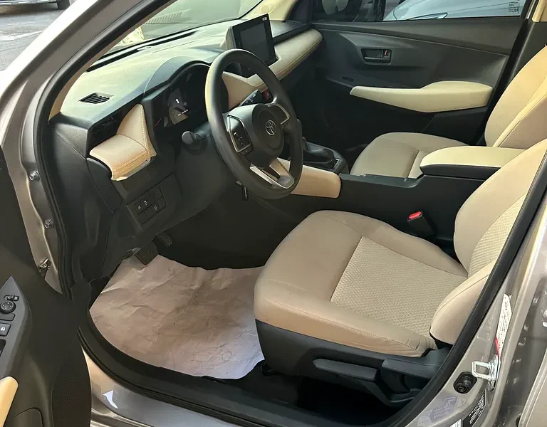 2026 Toyota Yaris SE+ 4 Cylinders Petrol Engine Silver Beige Sedan GCC Specs Automatic