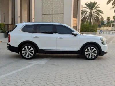 2021 Kia Telluride EX 3.8 Litres V6 Petrol Engine White Beige SUV GCC Specs Excellent Condition