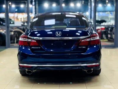 2017 Honda Accord EX-L 4 Cylinders Petrol Engine Blue Beige Sedan GCC Specs Full Option