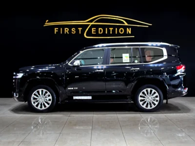 2023 Toyota Land Cruiser VXR 6 Cylinders Petrol Engine Black Orange SUV VIP Seats Upgraded GCC