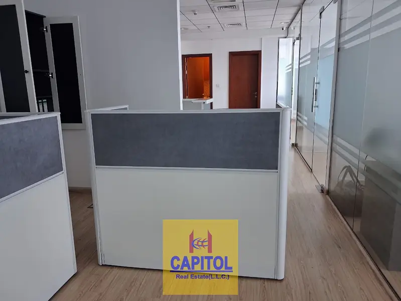 975 sqft Fully Furnished | 3 Glass Cabins | Premium Office