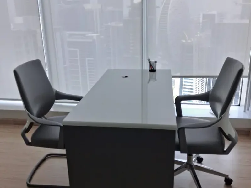 975 sqft Fully Furnished | 3 Glass Cabins | Premium Office