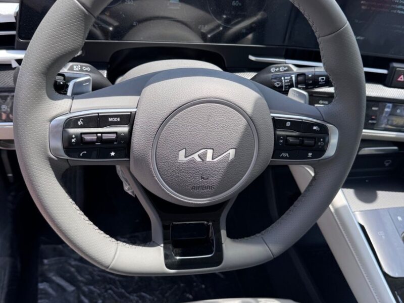 2025 Kia Sportage DLX STD 1.5 Litres 4 Cylinders Petrol Engine White Beige SUV Chinese Specs