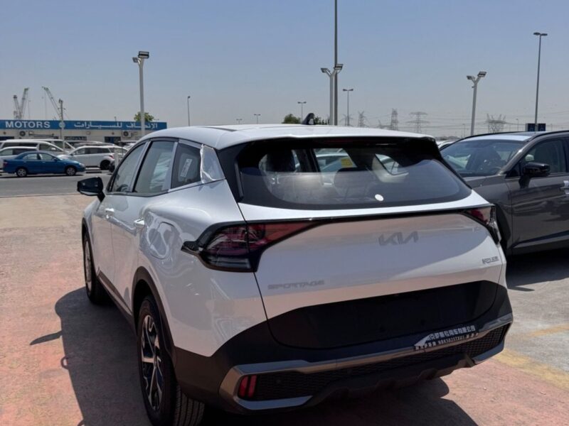 2025 Kia Sportage DLX STD 1.5 Litres 4 Cylinders Petrol Engine White Beige SUV Chinese Specs