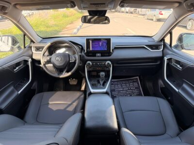 2023 TOYOTA RAV 4 XLE 2.5 Litres V4 Petrol Engine Grey Black SUV American Specs Automatic