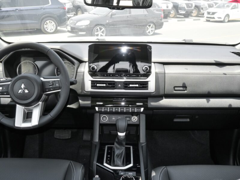 2026 Mitsubishi L200 Double Cab Sportiro AT 2.4L 4 Cylinders Diesel Engine Black Pickup Truck