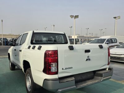 2026 Mitsubishi L200 Double Cab 2.4L 4 Cylinders Diesel Engine Manual White Black Pickup Truck