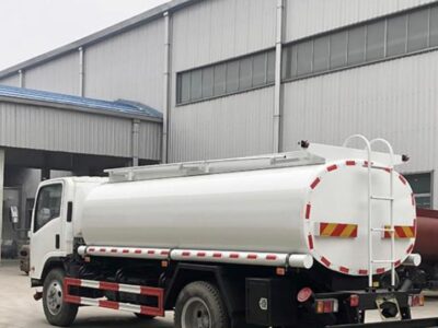2026 Isuzu NPR 3.0 Litres 4 Cylinders Diesel Engine Manual White Grey Water Tank