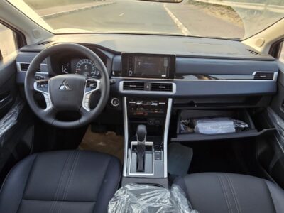 2026 Mitsubishi Xpander Cross 1.5 Litres 4 Cylinders Petrol Engine Grey Black SUV GCC