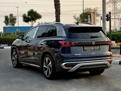 2022 Volkswagen ID.6 Crozz Pro Electric Vehicle 550 - 650 KM Range Grey Black SUV Chinese Specs