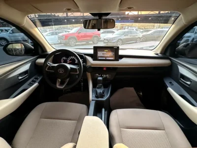 2026 Toyota Yaris SE+ 4 Cylinders Petrol Engine Silver Beige Sedan GCC Specs Automatic