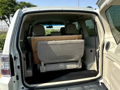 2020 Mitsubishi Pajero GLS Top Line 3.8L 6 Cylinders Petrol Engine White Beige SUV GCC Specs