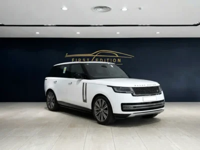 2026 Land Rover Range Rover Vogue SE 6 Cylinders petrol Engine White Tan SUV GCC Specs