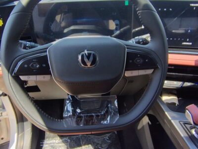 2026 Changan X5 Plus Pioneer 1.5 Litres 4 Cylinders Petrol Engine White Orang SUV GCC Specs