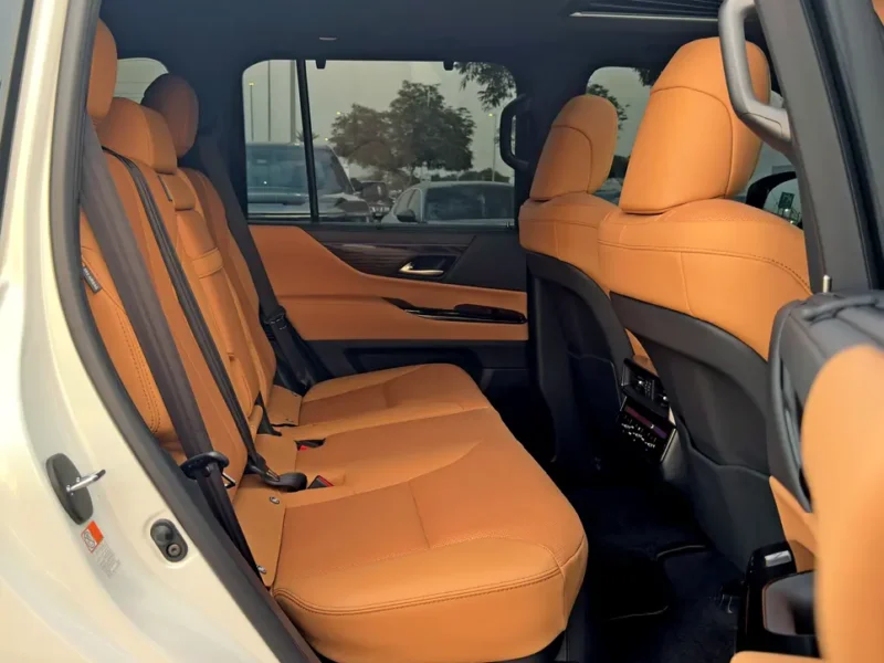2025 Lexus LX-Series LX 600 Prestige 3.5L Twin-Turbo V6 Petrol Engine White Tan SUV GCC Specs