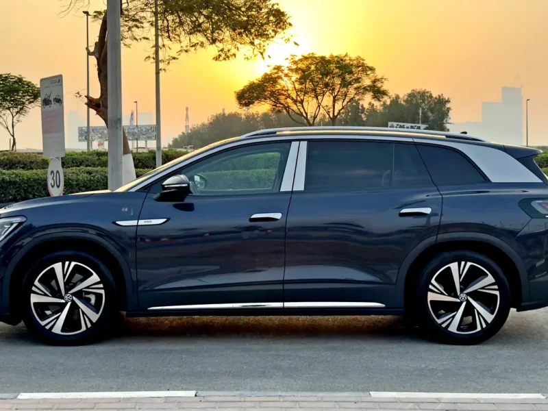 2022 Volkswagen ID.6 Crozz Pro Electric Vehicle 550 - 650 KM Range Grey Black SUV Chinese Specs