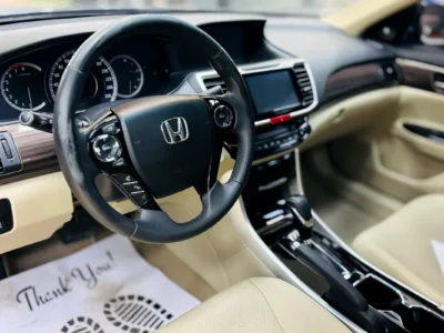 2017 Honda Accord EX-L 4 Cylinders Petrol Engine Blue Beige Sedan GCC Specs Full Option