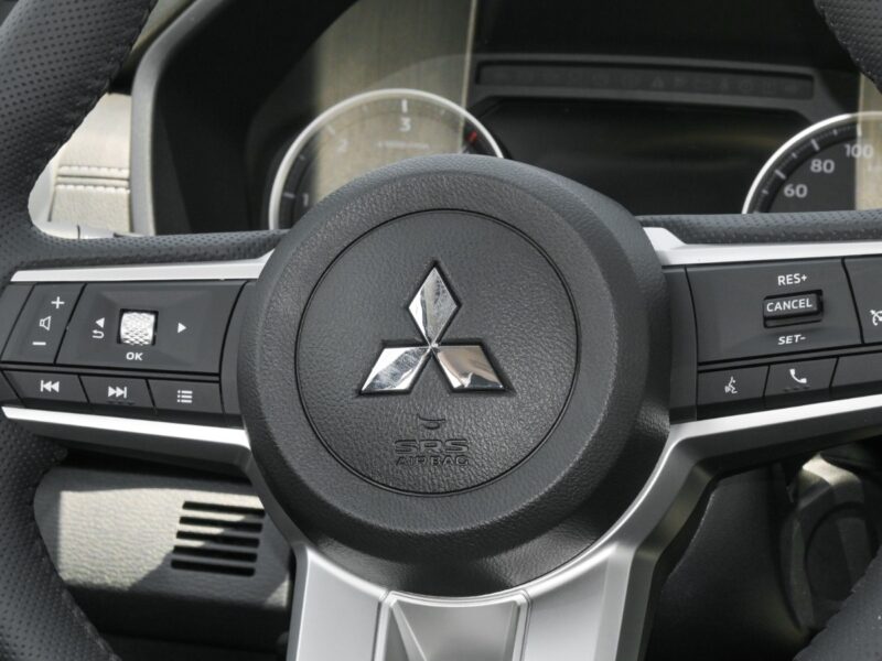 2026 Mitsubishi L200 Double Cab Sportiro AT 2.4L 4 Cylinders Diesel Engine Black Pickup Truck