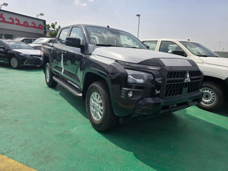 2026 Mitsubishi L200 Double Cab Sportiro AT 2.4L 4 Cylinders Diesel Engine Black Pickup Truck