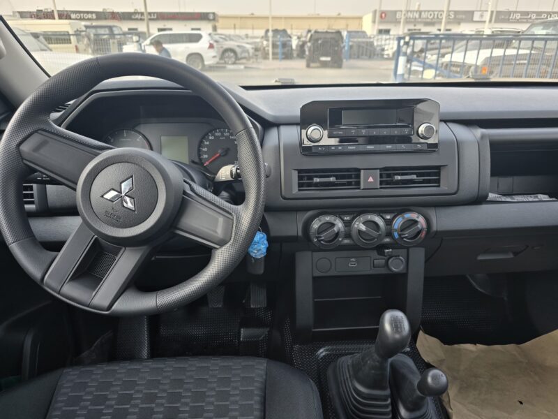 2026 Mitsubishi L200 Double Cab 2.4L 4 Cylinders Diesel Engine Manual White Black Pickup Truck