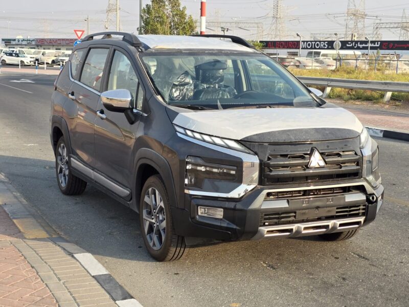 2026 Mitsubishi Xpander Cross 1.5 Litres 4 Cylinders Petrol Engine Grey Black SUV GCC