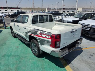 2026 Mitsubishi L200 Double Cab AT 2.4L 4 Cylinders Diesel Engine White Black Pickup Truck