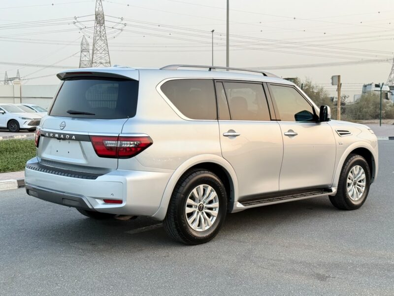2021 NISSAN ARMADA SL 5.6 Litres V8 VVT Petrol Engine Silver Black SUV American Specs