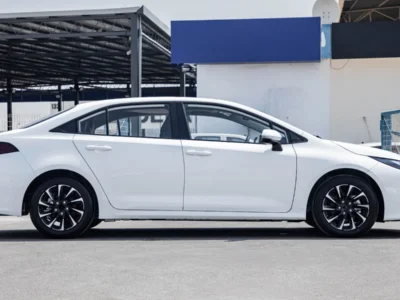2026 Toyota Corolla 1.8 Litres Naturally Aspirated 4-Cylinder Petrol Hybrid White Black Sedan