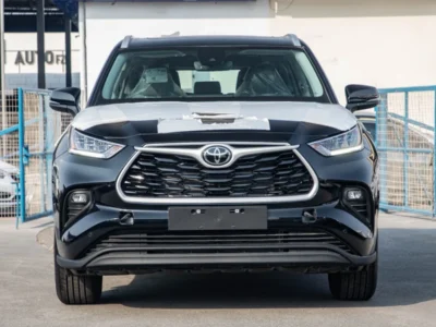 2025 TOYOTA HIGHLANDER GLE 2.5L Hybrid 4‑Cylinder Engine Black Grey SUV GCC Specs