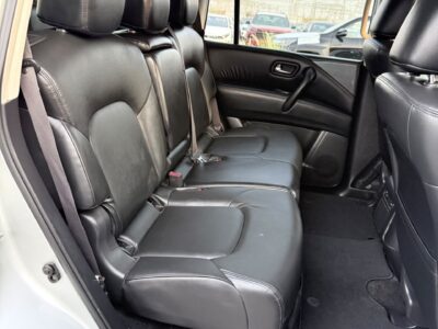 2021 NISSAN ARMADA SL 5.6 Litres V8 VVT Petrol Engine Silver Black SUV American Specs
